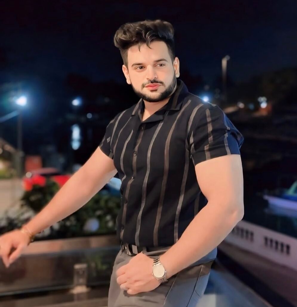 Ritik Sharma, digital marketer